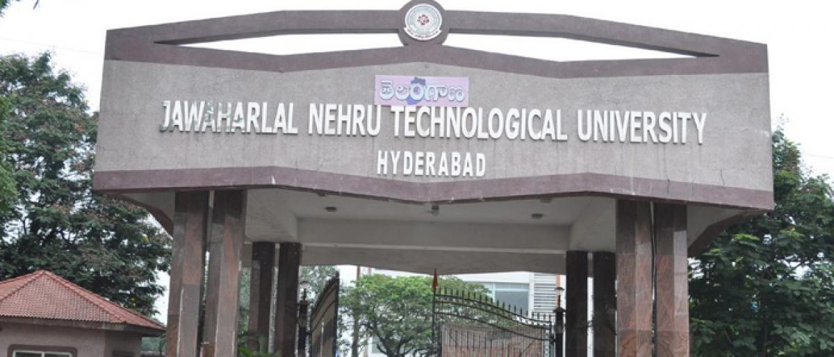 JNTU-H alumni meet, recall teachers’ services