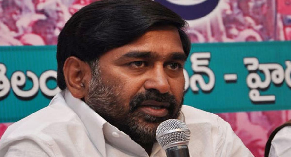 Death of TRS worker: Minister Jagadish pays tribute