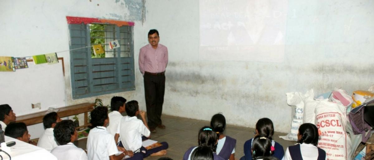 Improve educational standards, Jagtial Collector calls upon teachers