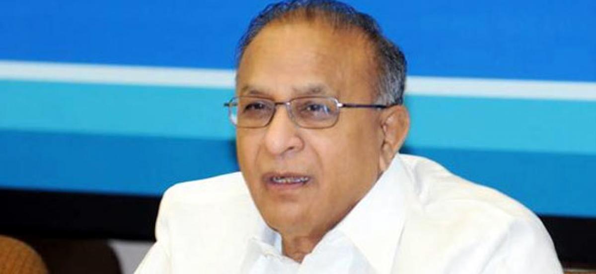 Congress on comeback trail, NDA on declining trend: Jaipal Reddy