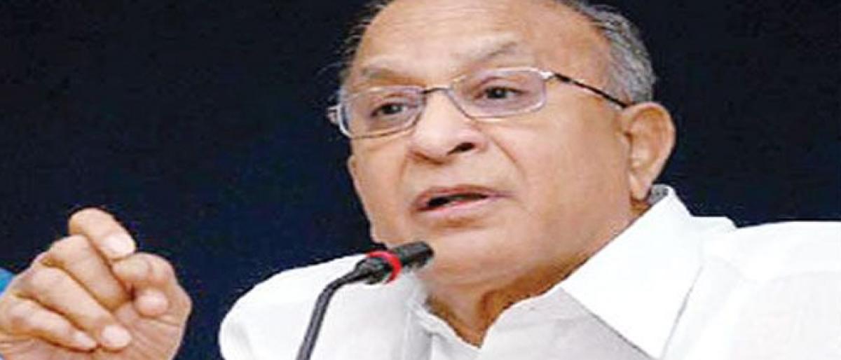 Jaipal demands scalps of Nirmala, Jaitley