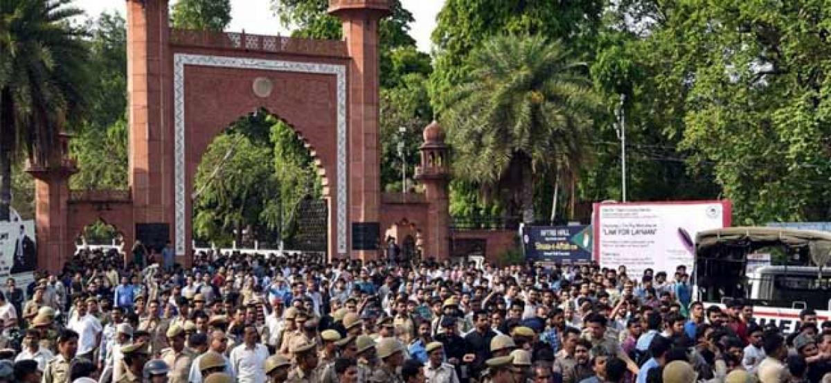 3 AMU students from Kashmir booked for sedition for raising anti-India slogans