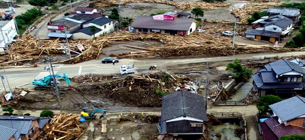 Japan floods death toll rises to 25, further downpours predicted