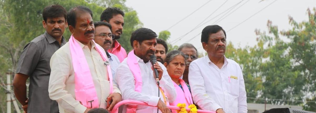 Jagadish Reddy lists out achievements before people