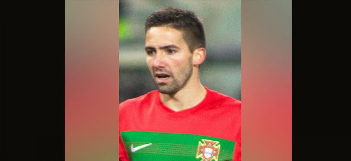 Wolves sign Monaco midfielder Joao Moutinho