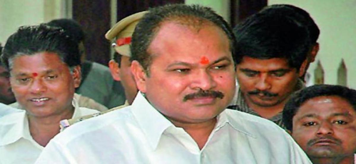 Chandrababu Naidu protecting corrupt leaders, alleges Kanna Lakshminarayana