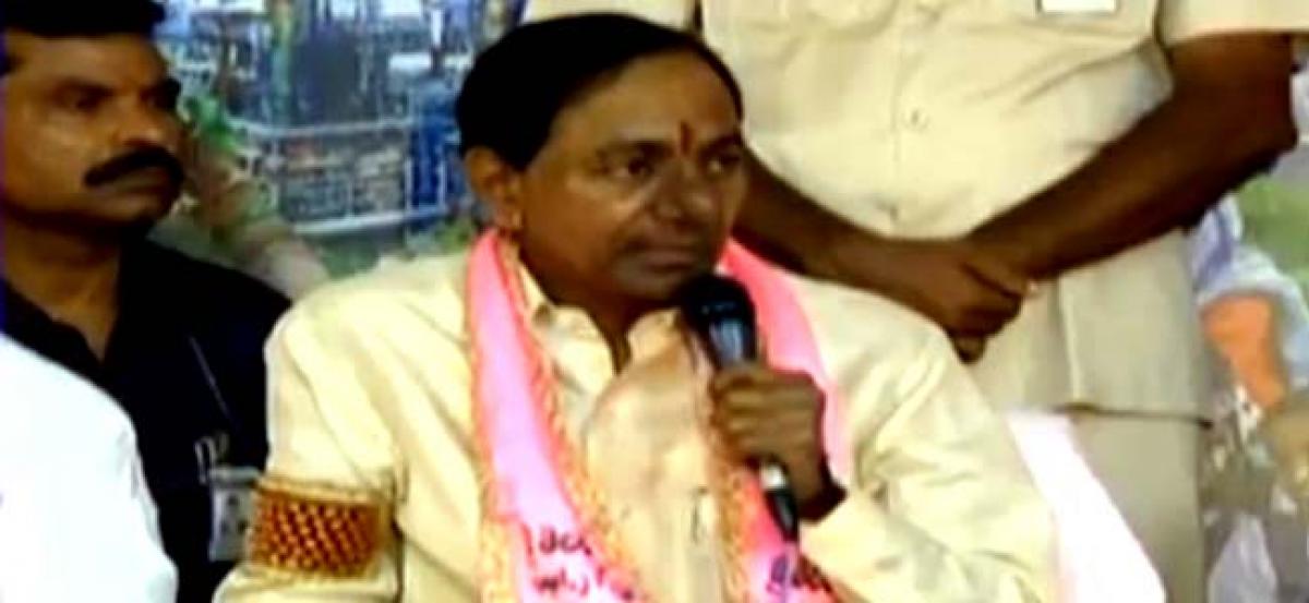 Rahul Gandhi, a biggest buffoon: KCR