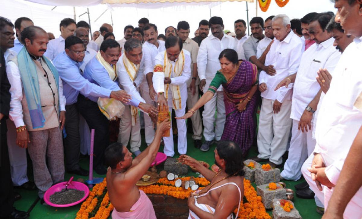 CM lays foundation stone for Siddipet, Siricilla collectorates