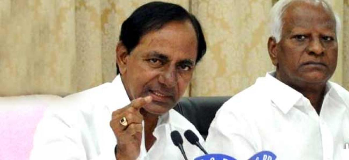 Telangana govt to reshuffle IAS, IPS Officers