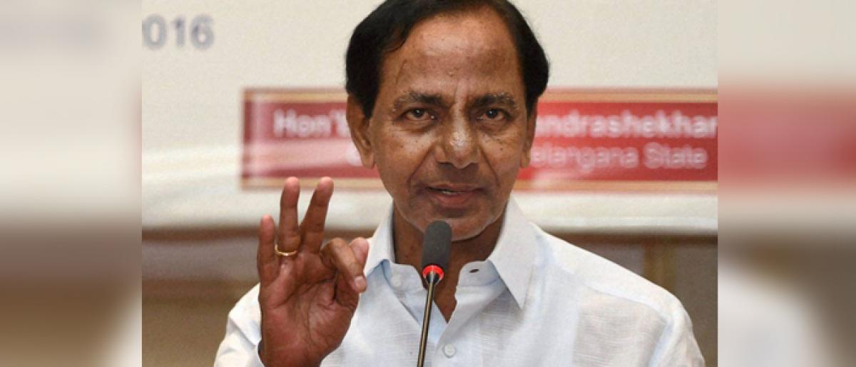 KCR exudes confidence of winning 10 seats in Khammam