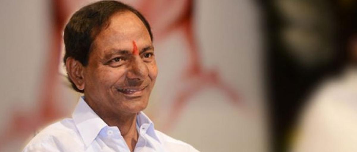 To Meet candidates tomorrow ; KCR to hash out campaign strategy
