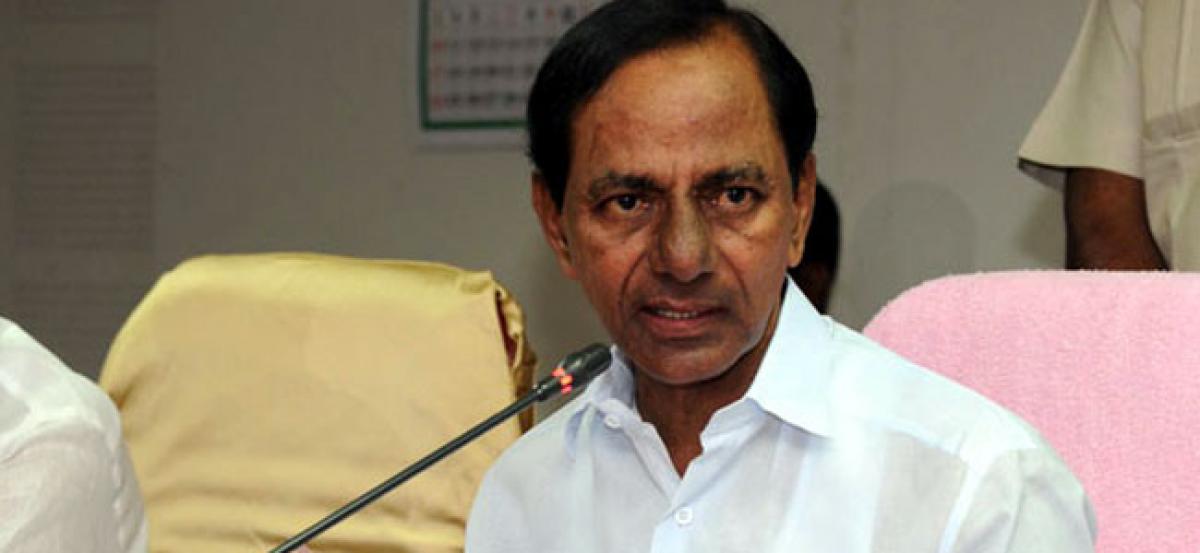 KCR asks opposition to learn from Singareni union poll results