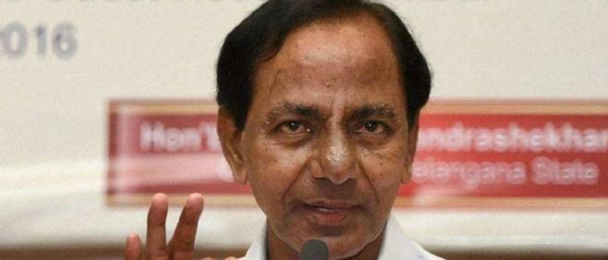 Separate governors for Telangana & AP, says KCR