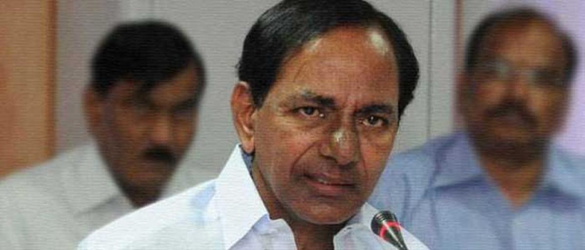 Give top priority to drinking water: KCR