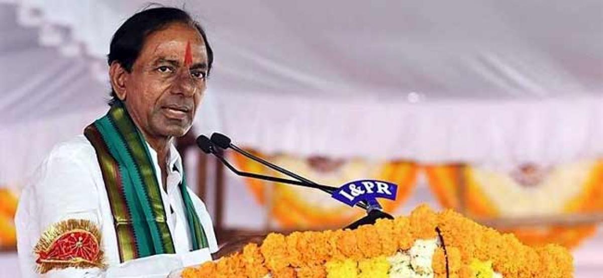 KCR: Thoroughly disappointed with PM Modi for ignoring farmers