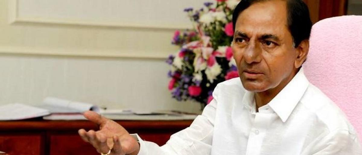 KCR mulls Front to take on BJP, Congress