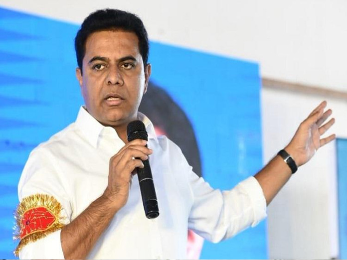 Modi’s graph going down: KTR