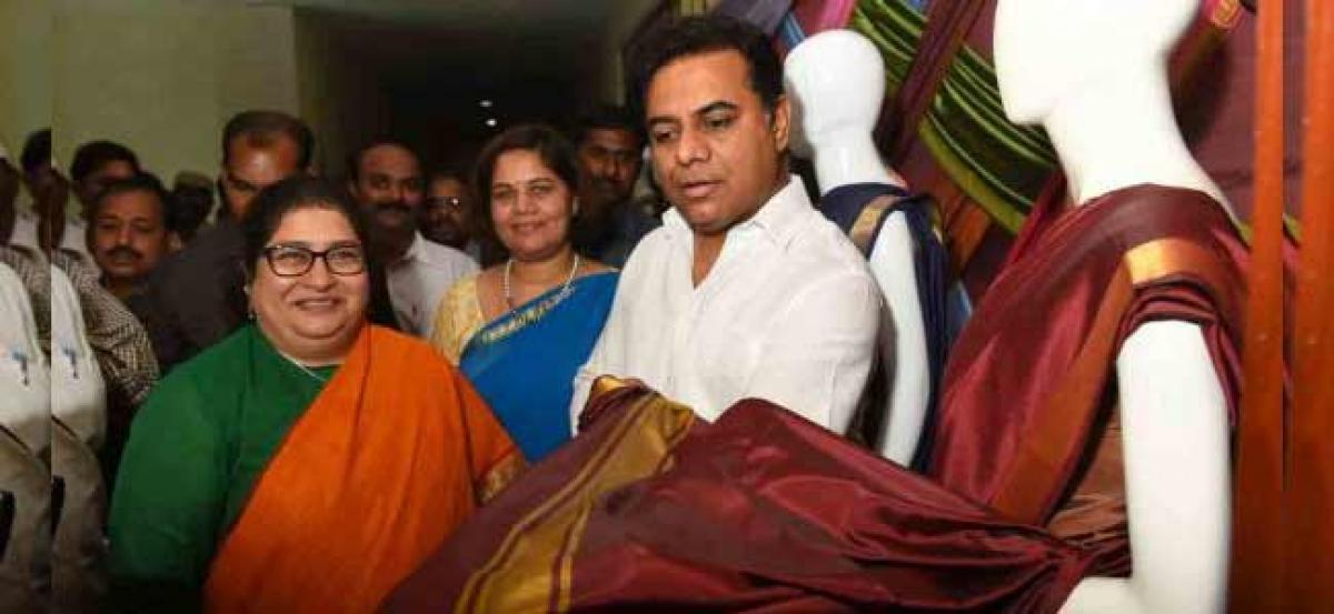 Telangana: 95 lakh Bathukamma sarees ready for distribution