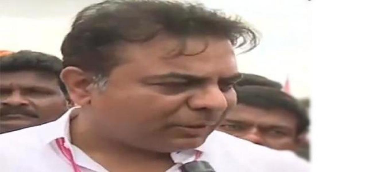 Pragati Nivedana Sabha: KTR, Mahendar Reddy give a miss to cabinet meeting