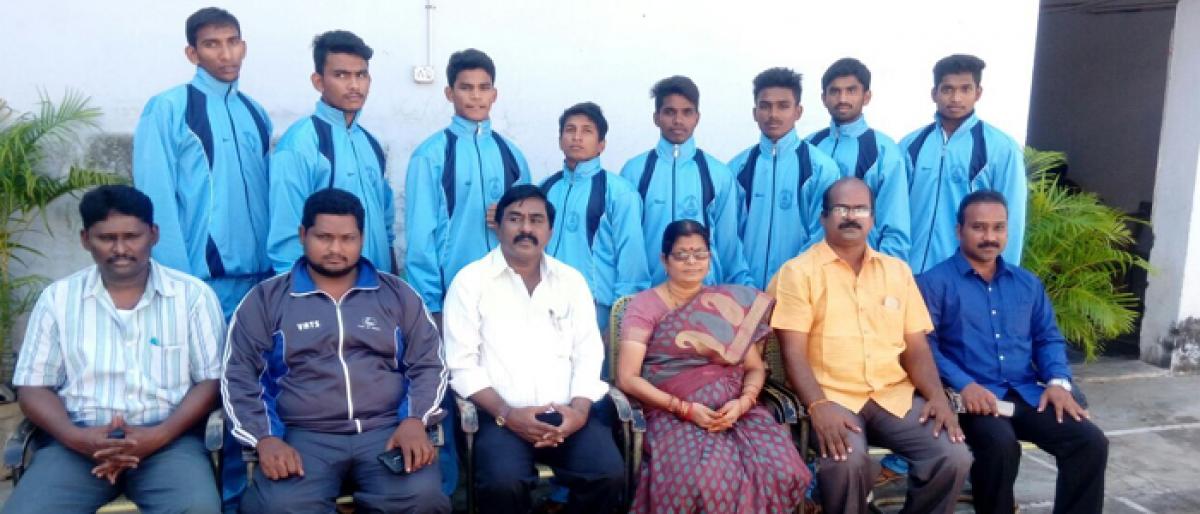 Krishna University team for All India boxing tourney