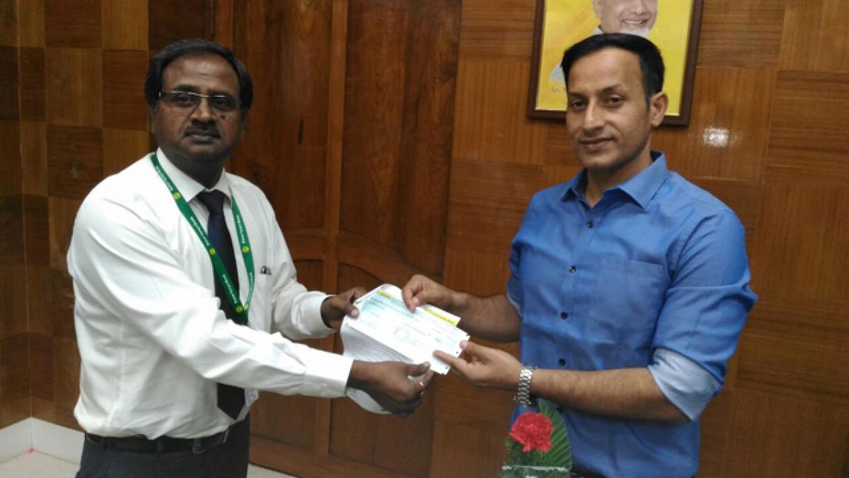 Karur Vysya Bank donates 1 cr under Corporate Social Responsibility activity