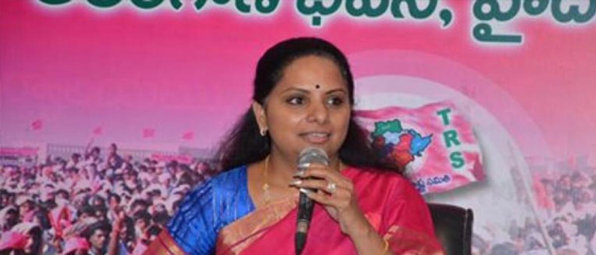 Kavitha exhorts TRS leaders to work in coordination for polls