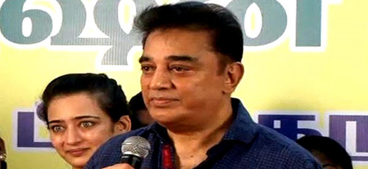 Dont want to hurt Hindu sentiments: Kamal Haasan clarifies his earlier remark