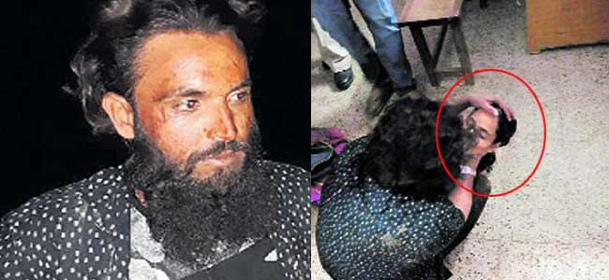 Karnataka: Man beheads girlfriend, surrenders before police with severed head