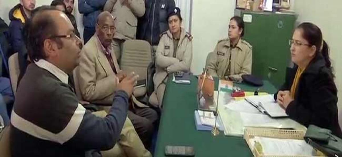 Mussoorie: Estranged Kashmiri shopkeepers meet sub-divisional magistrate