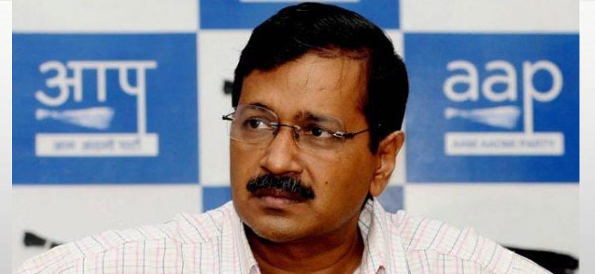 Kejriwal accuses CBI , ACB of trying to frame him