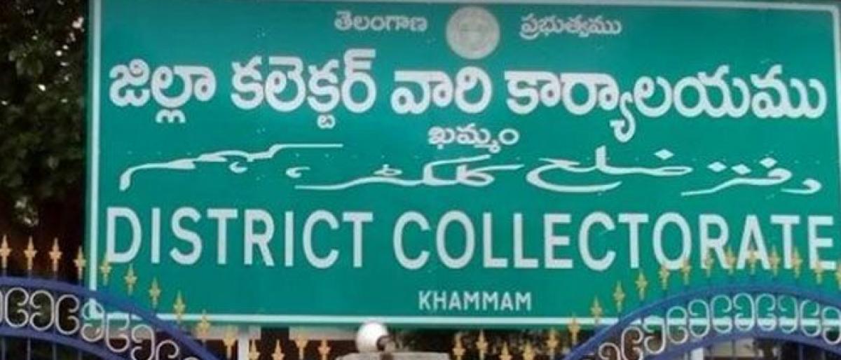Intellectuals, educationists oppose shifting of Collectorate