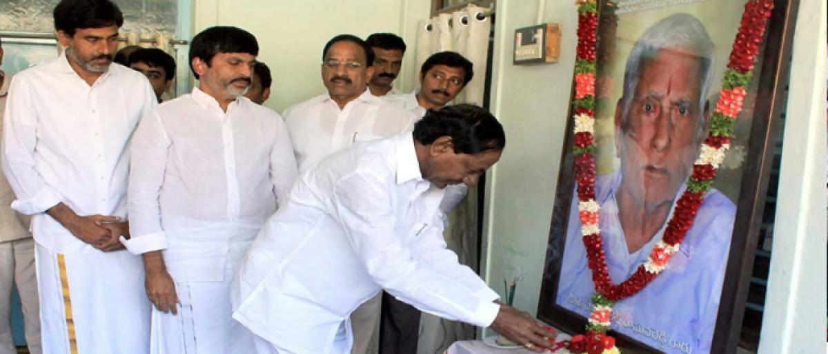 KCR pays tributes to MP’s father