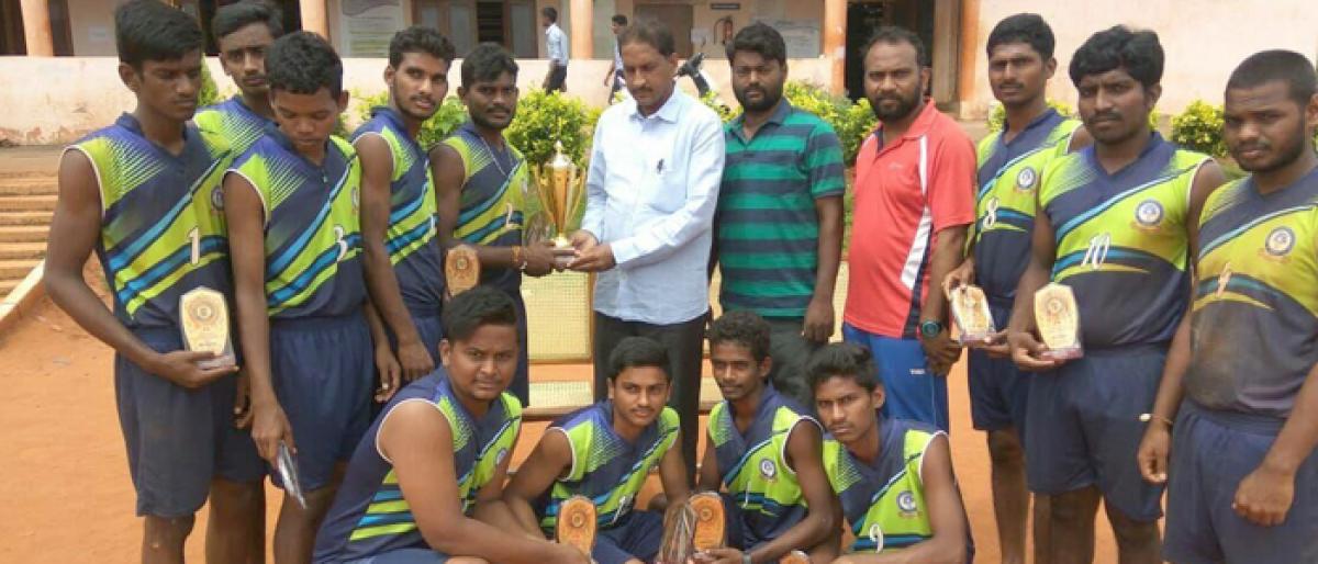 Vikas college secured runners-up in KRUI Kho-Kho championship in vijayawada