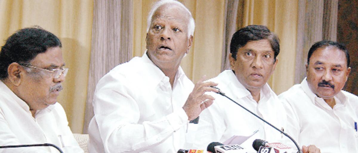 Kadiyam demands SCS to Telangana; says Centre ignores Telangana pleas