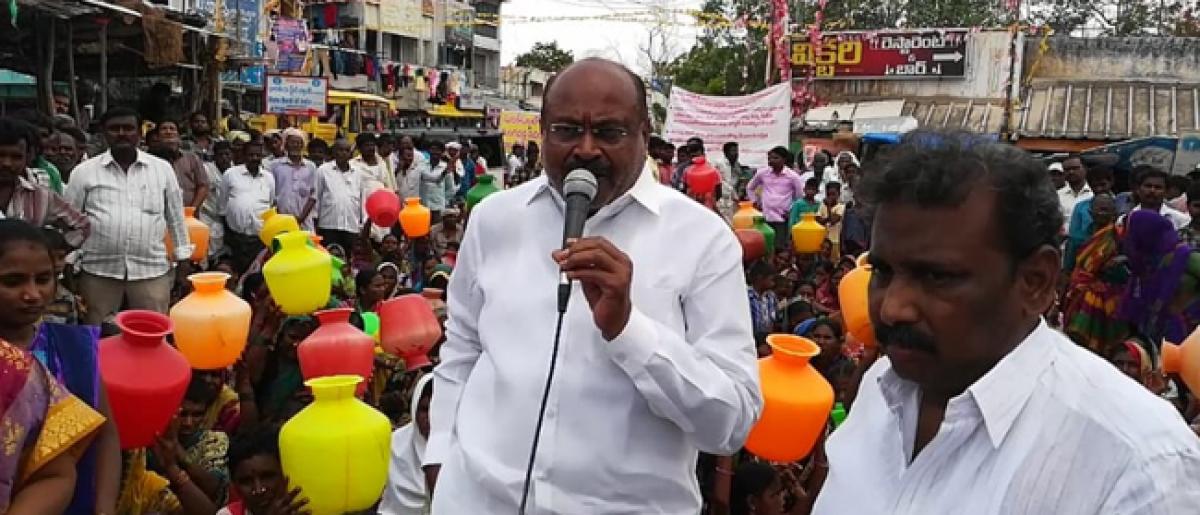 TDP leader alleges Collector released water to industries