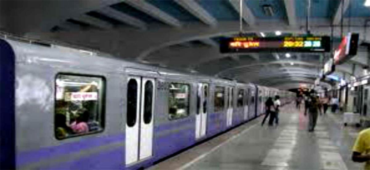 Kolkata: Bomb scare at Rabindra Sadan Metro station