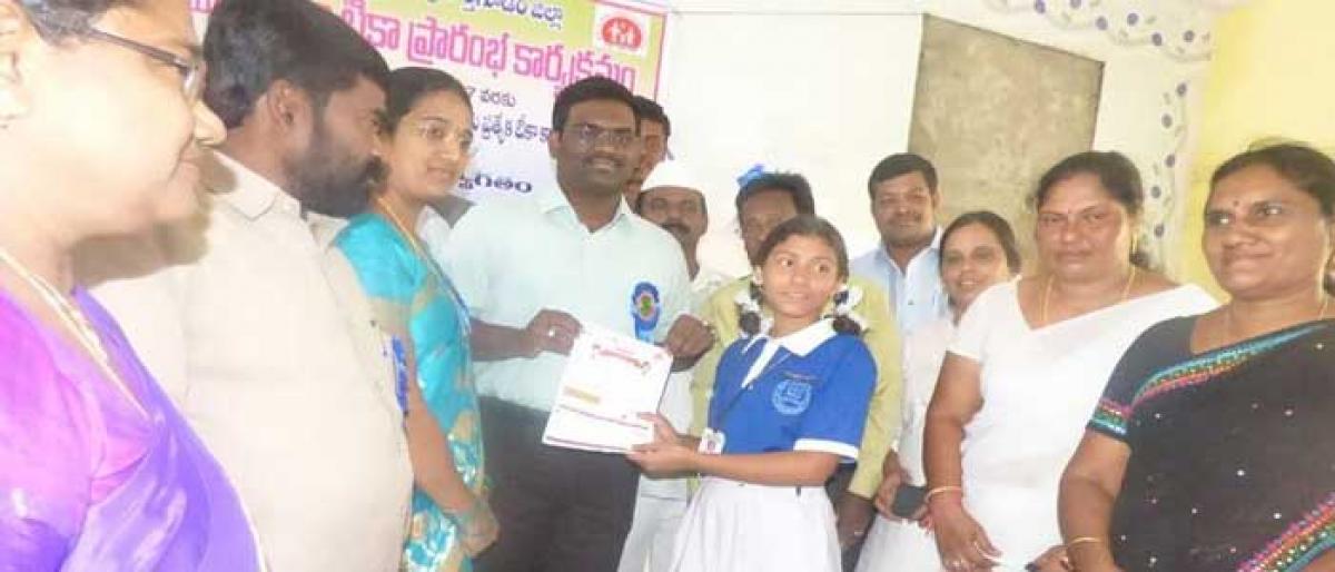 Measles-Rubella vaccination must for students: Kothagudem Collector