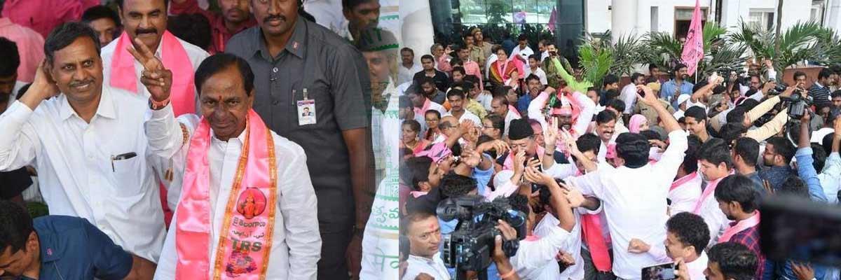 TRS wins Telangana, Kutami faces rejection