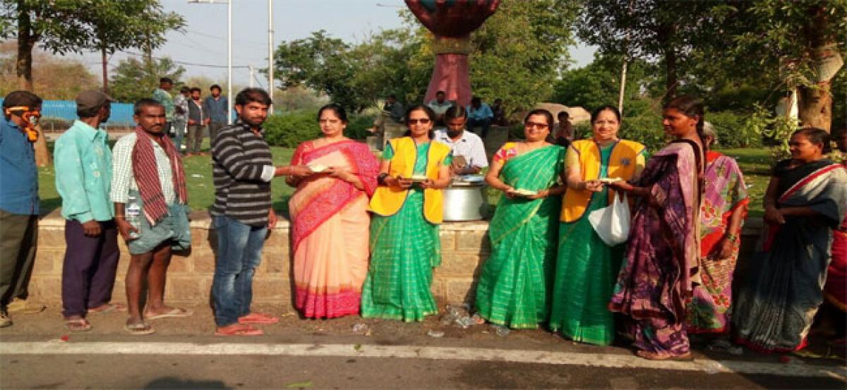 Lions Club women members good gesture