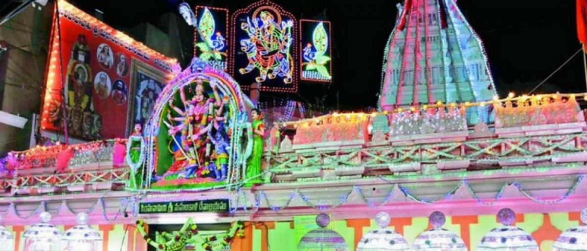 Traffic diversions for Lal darwaza Bonalu