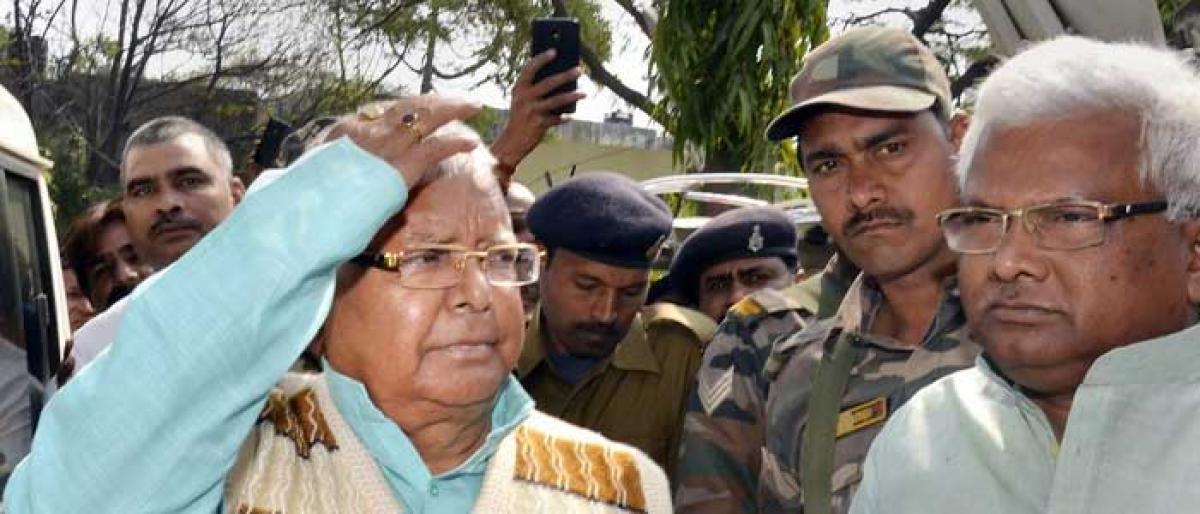 5-yr jail for Lalu, Mishra in third fodder scam case