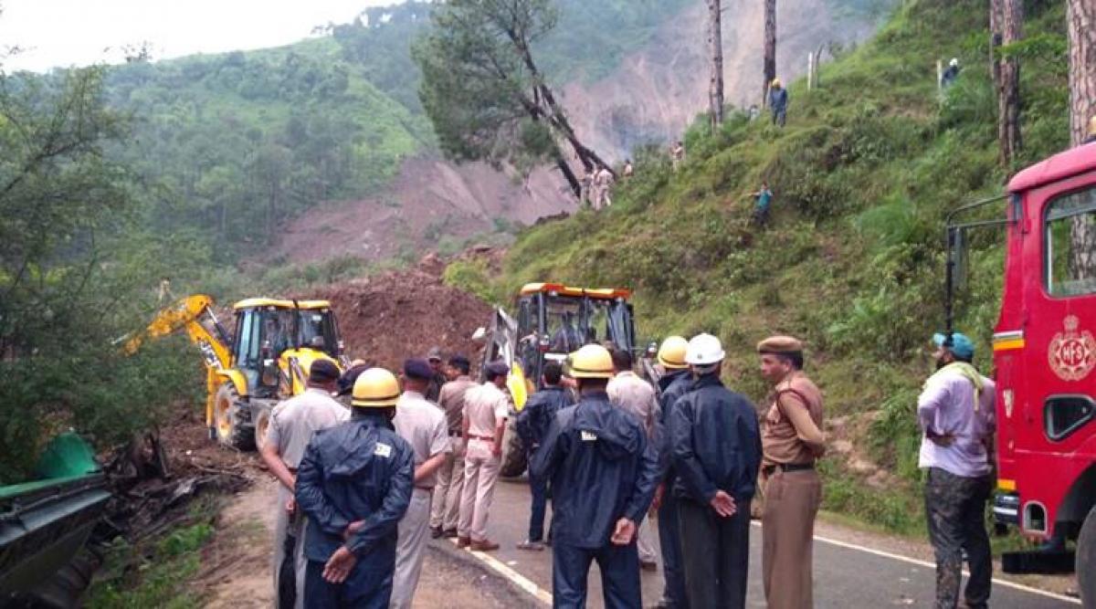 50 feared dead as landslide hits 2 buses on Himachals Mandi NH