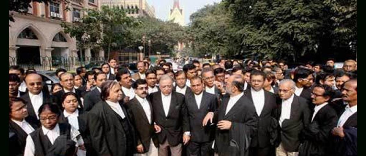 Lawyers abstain from work over L&O situation in Delhi