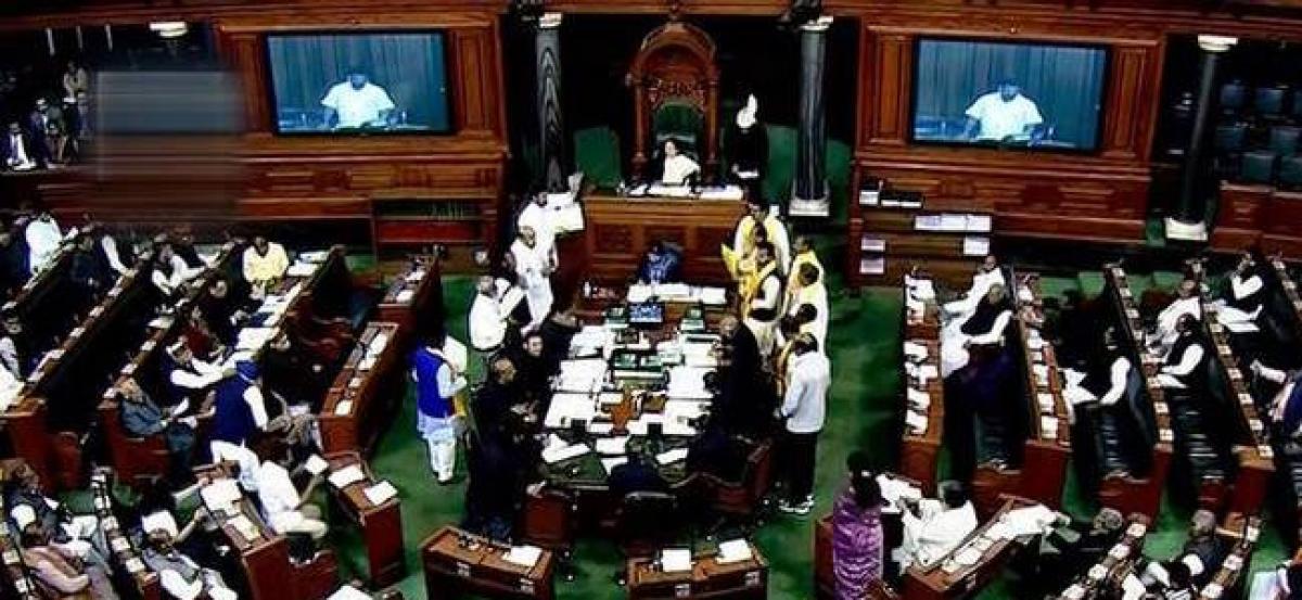 Lok Sabha adjourned for 10mts