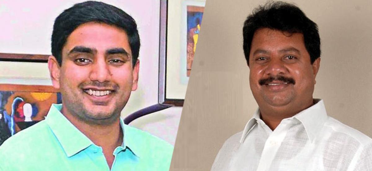 Sulking ex-MLA Gurunatha Reddy meets Lokesh