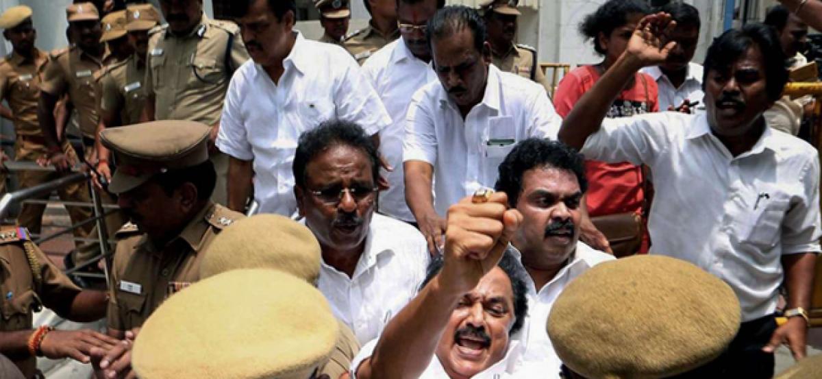 Sterlite protests: Death toll goes up to 13; cases registered against MK Stalin, Kamal Haasan