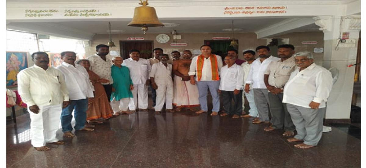Bandari Lakshma Reddy attends Chandi Yagam at Ramalayam