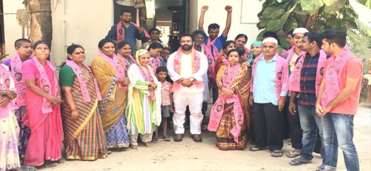 Nava Nirman Nagar residents join TRS