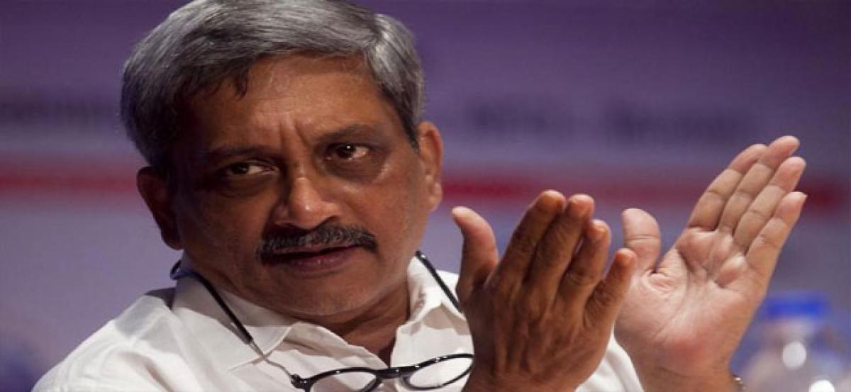 Manohar Parrikar discharged from Mumbai hospital