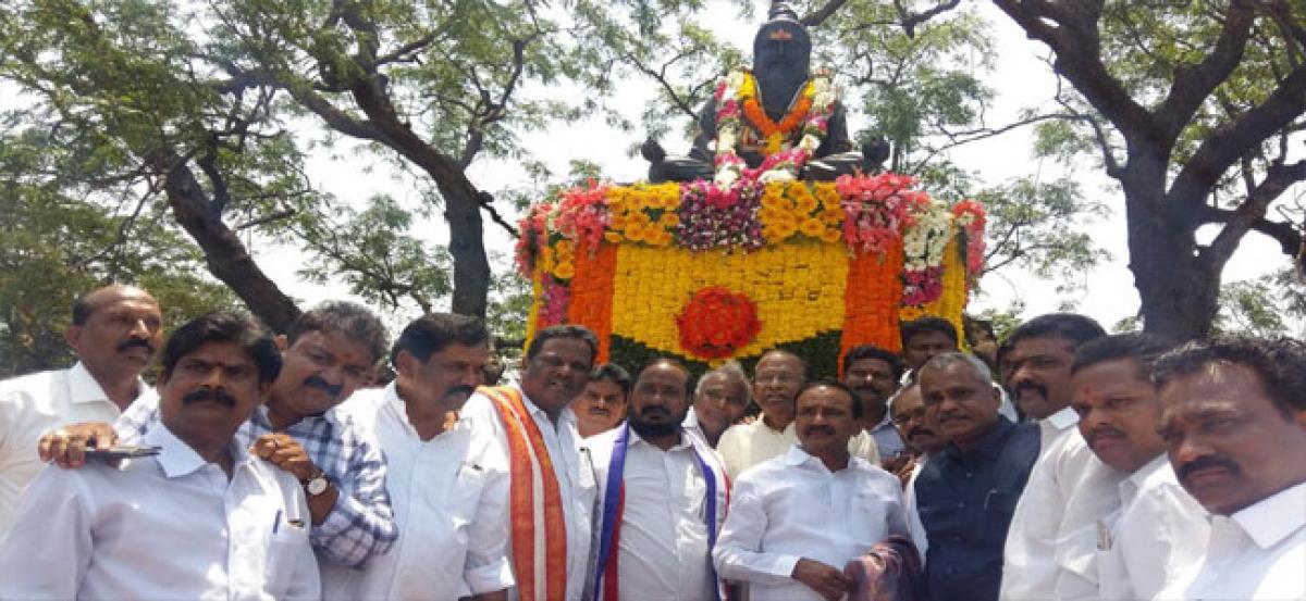 Saint Pothuluri Veerabrahmendra Swamy remembered